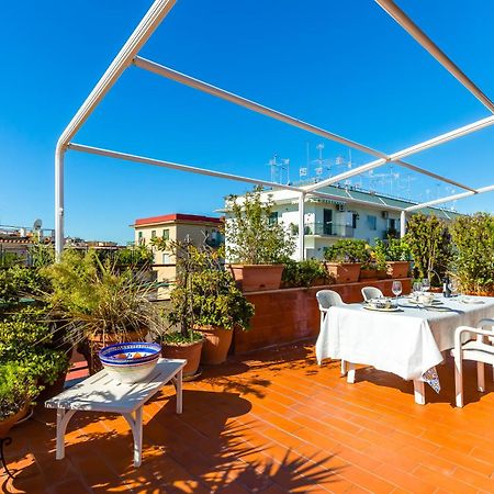 Terrazza 30 By Napoliapartments Экстерьер фото