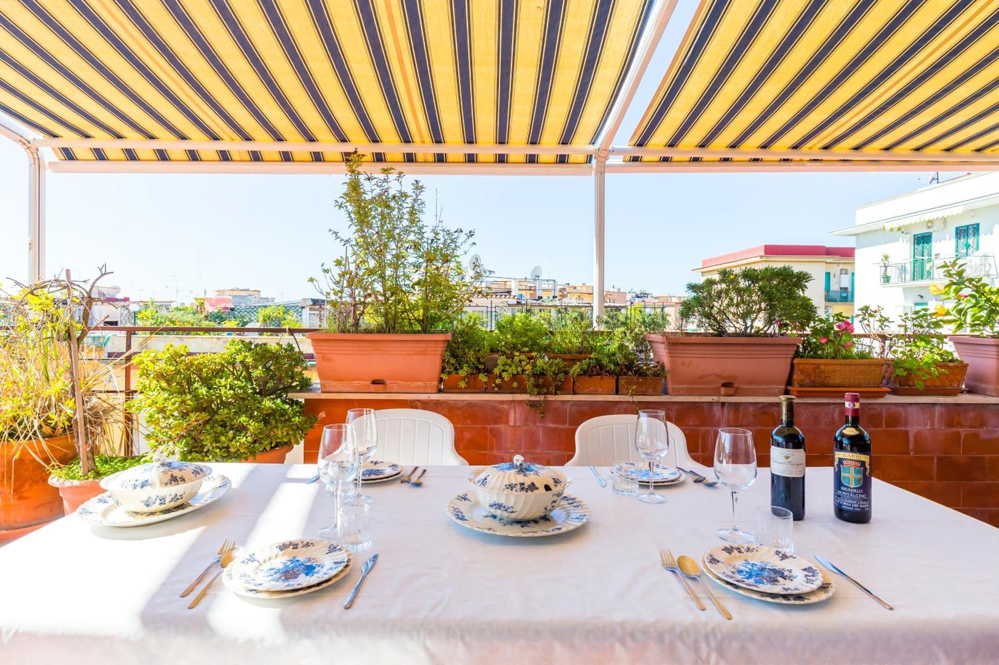 Terrazza 30 By Napoliapartments Экстерьер фото